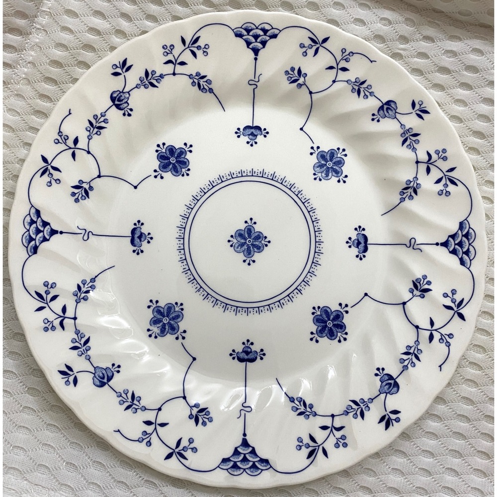 Queen's Blue Story Earthenware Plate Made in England Blue White Floral Swirl
